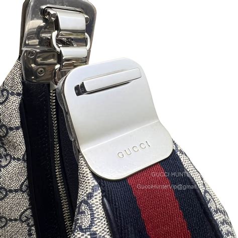 702823 gucci|Gucci Attache Shoulder Bag Large GG Supreme .